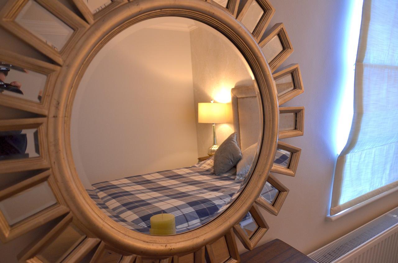 The Lawrence Hotel Athboy ภายนอก รูปภาพ