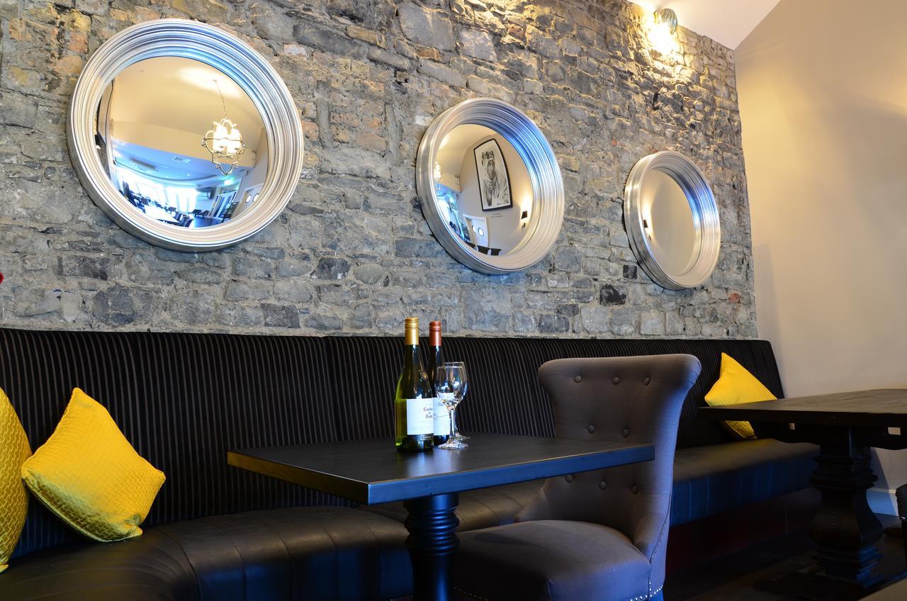 The Lawrence Hotel Athboy ภายนอก รูปภาพ